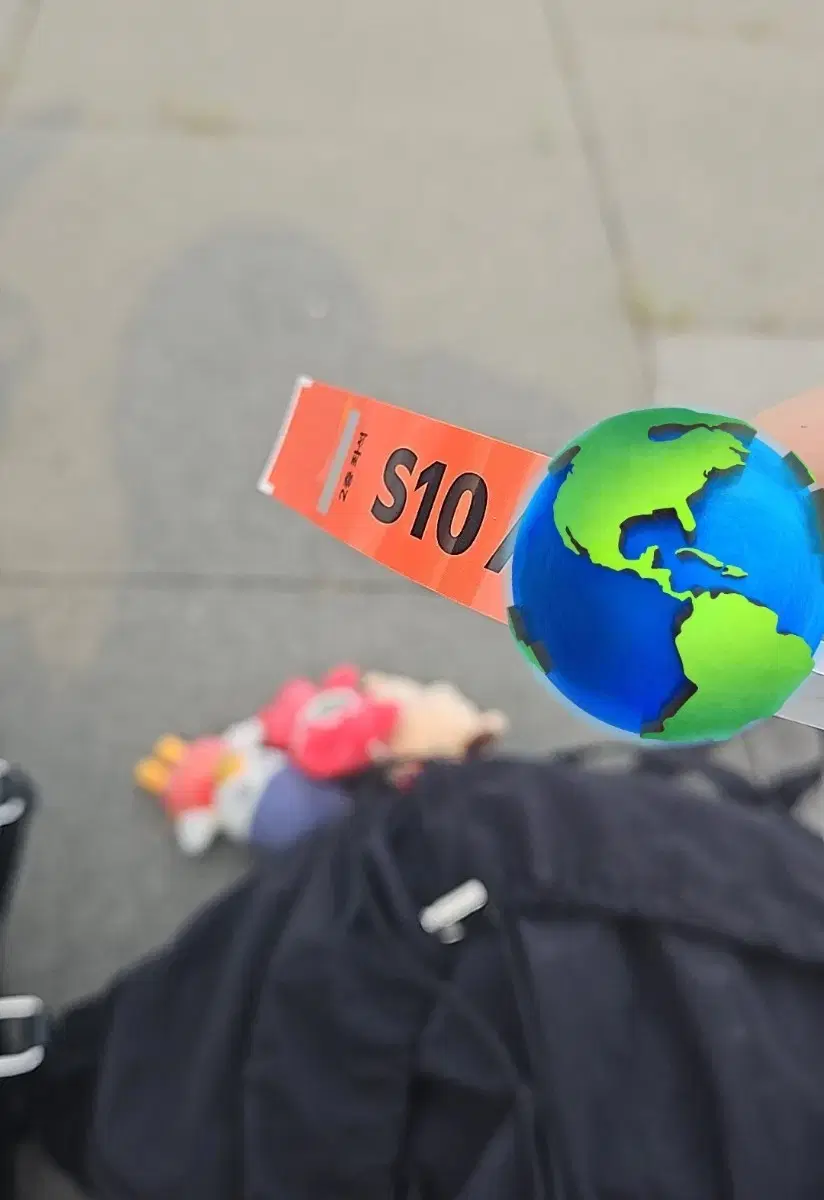 thumbnail-0